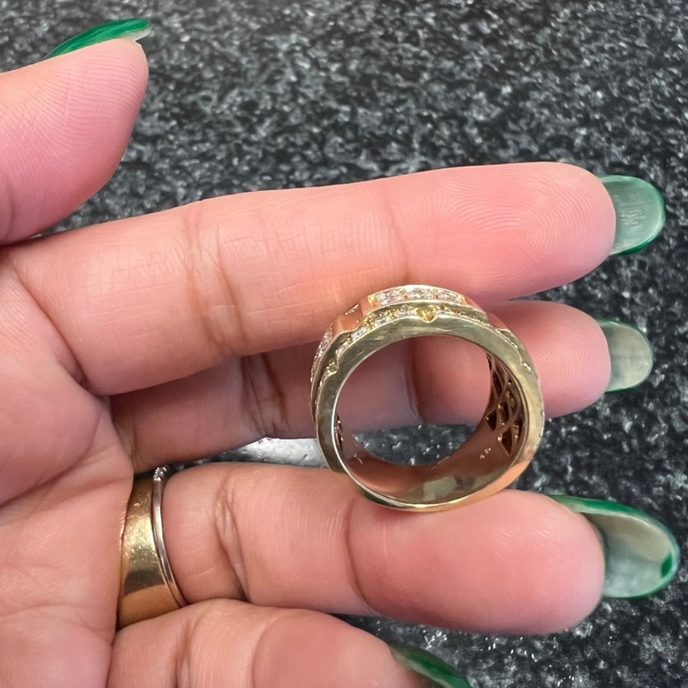 Wide band solid gold natural diamond ring - Picture 6 of 10
